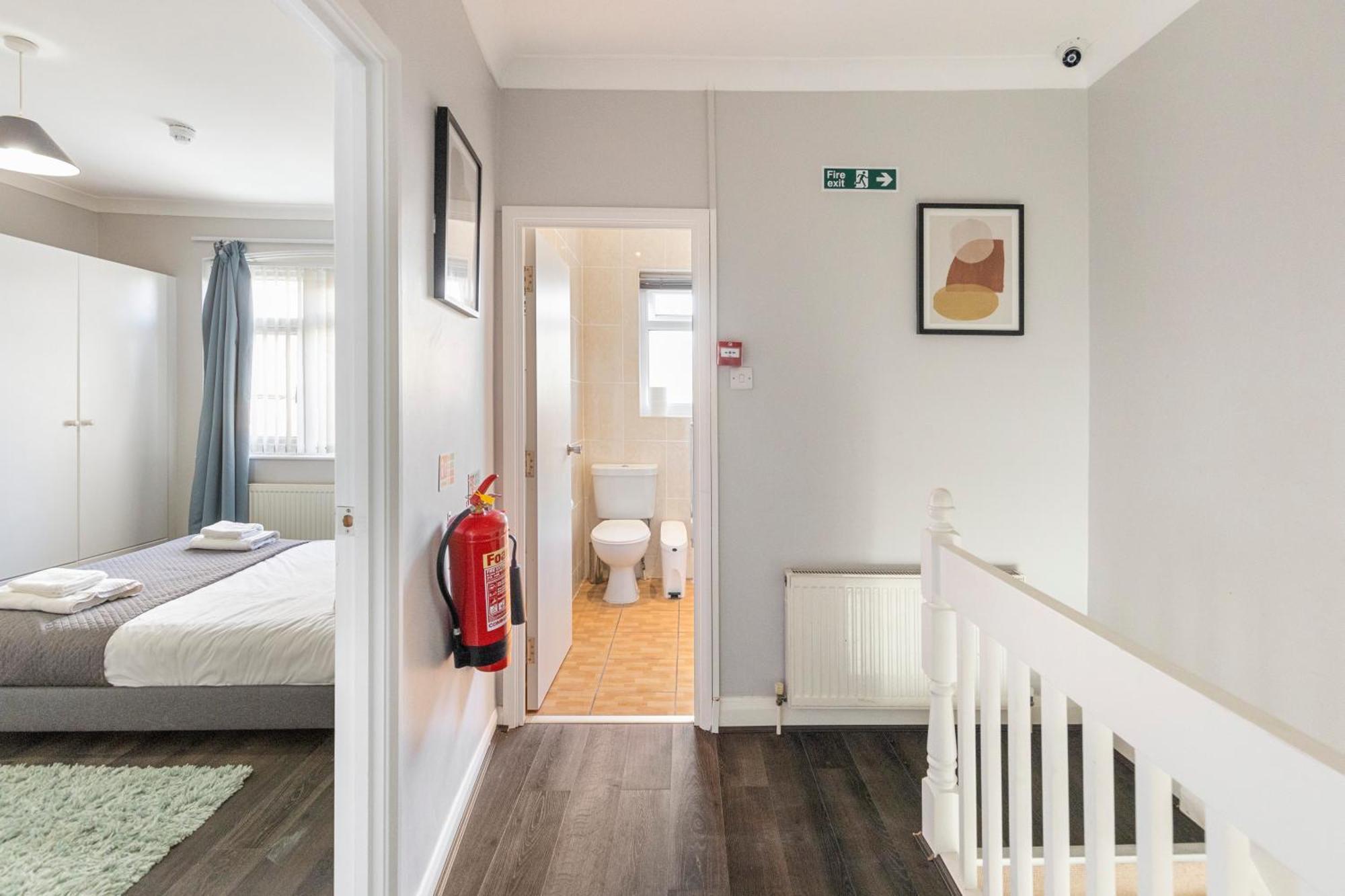 Chrystal Palace Stays With Free Parking Lambeth London Exterior foto